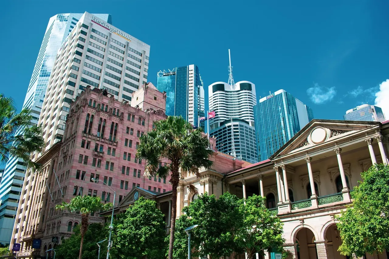 Hvordan er vejret i Brisbane i januar måned?